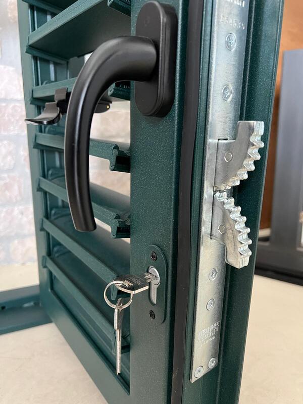 Security60® Sample – Squared Adjustable Armored Shutter